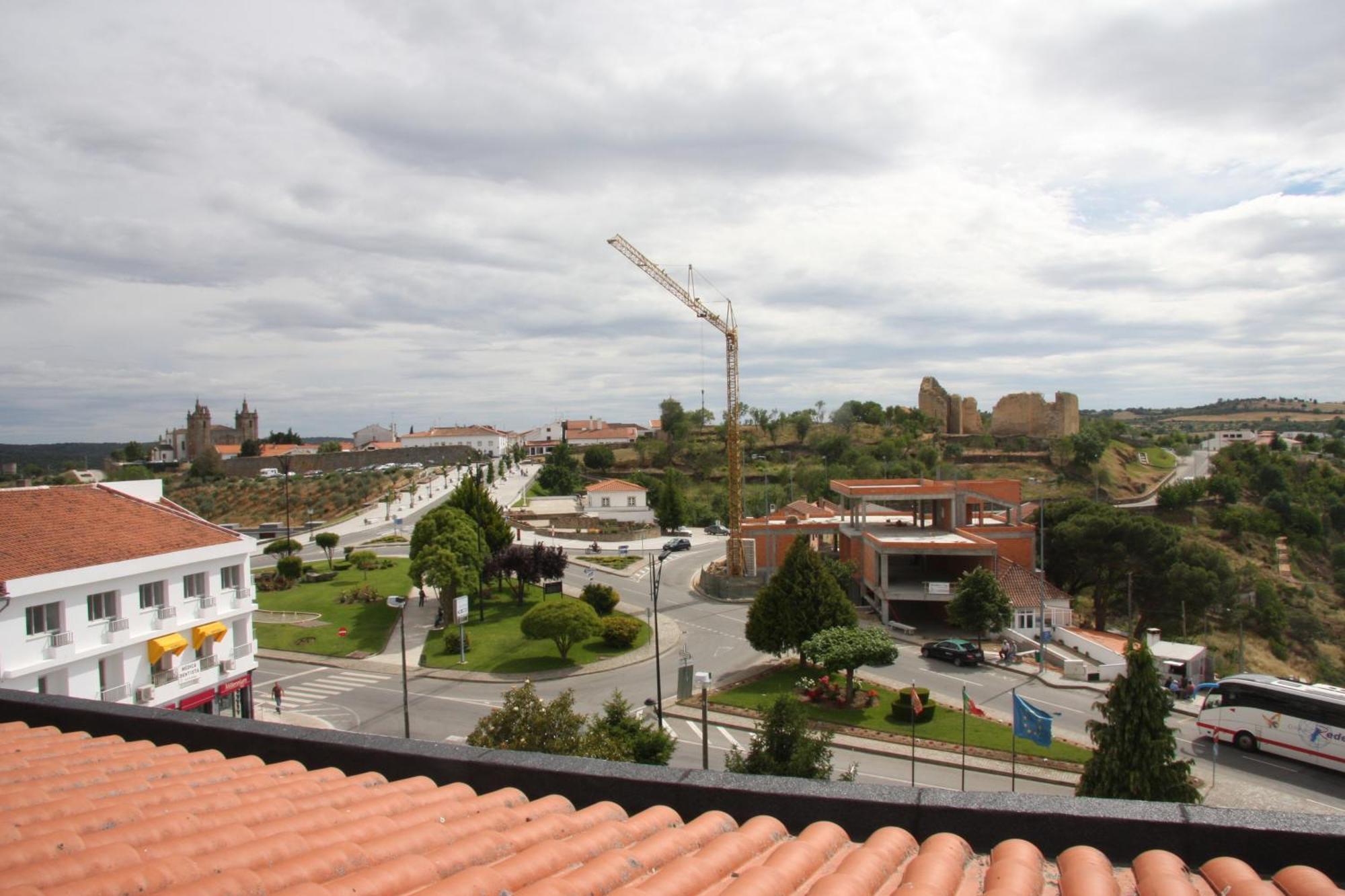 Hotel Turismo Miranda Miranda do Douro Exterior foto
